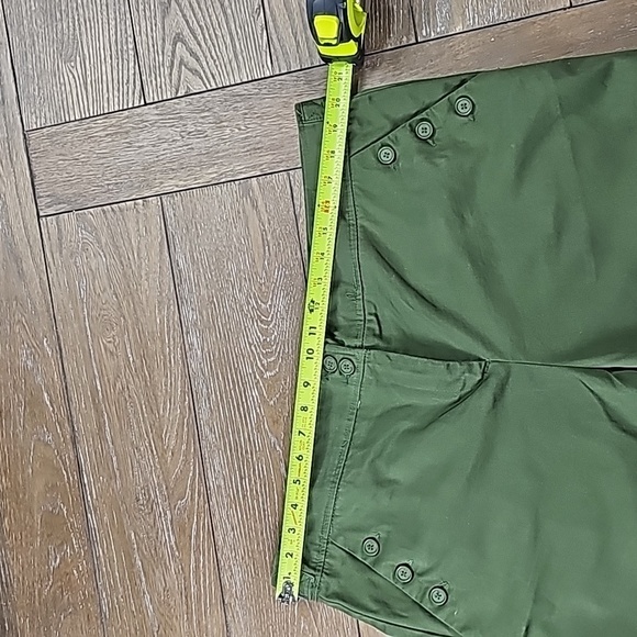 Sag Harbor Army Green Cuffed Shorts Size 16 - Picture 10 of 13